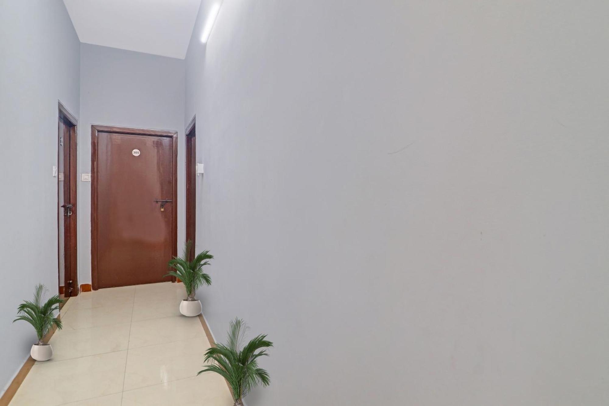 Hotel O Jagannath Near Shilparamam Kondapur  Kültér fotó