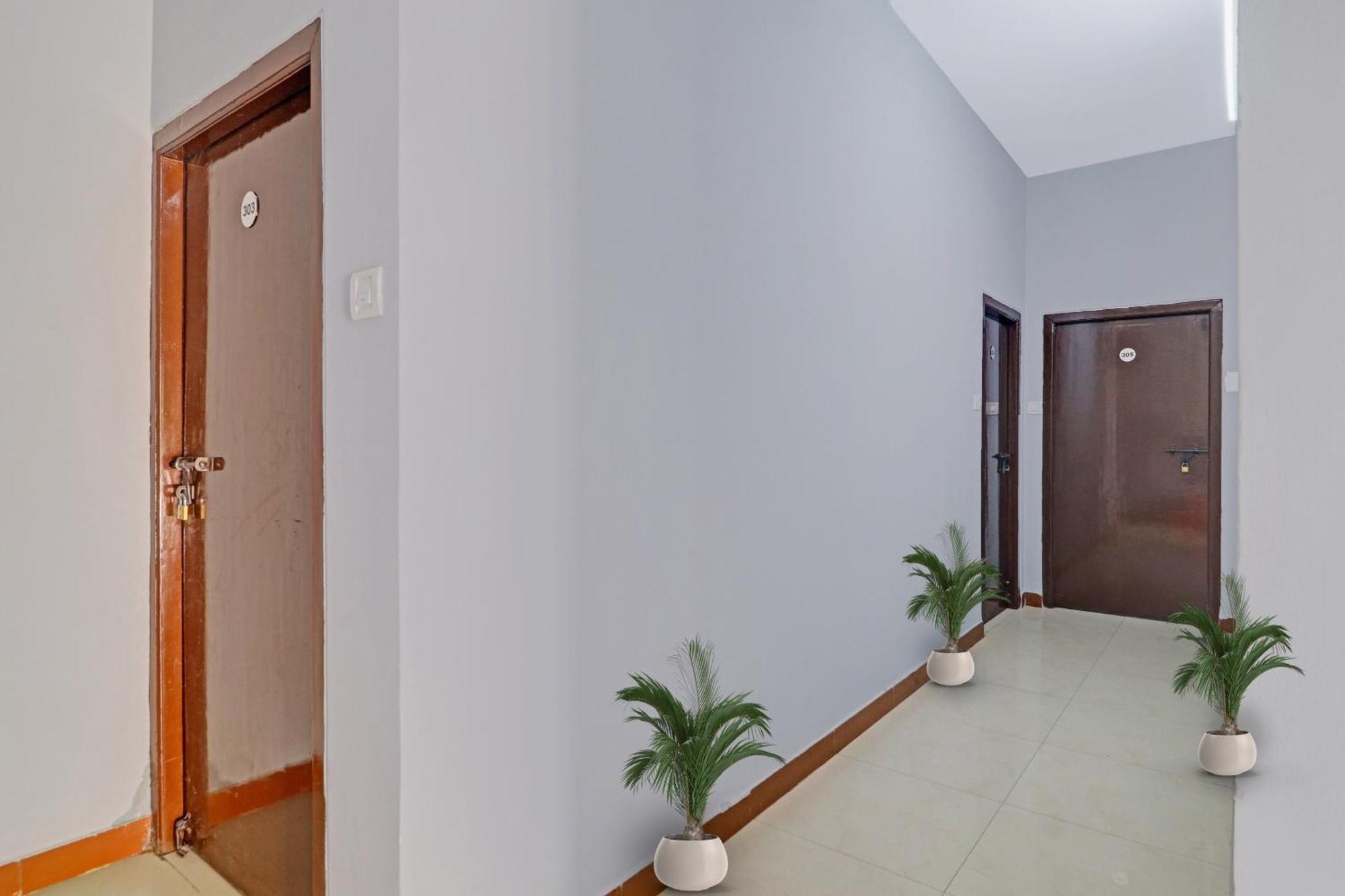 Hotel O Jagannath Near Shilparamam Kondapur  Kültér fotó